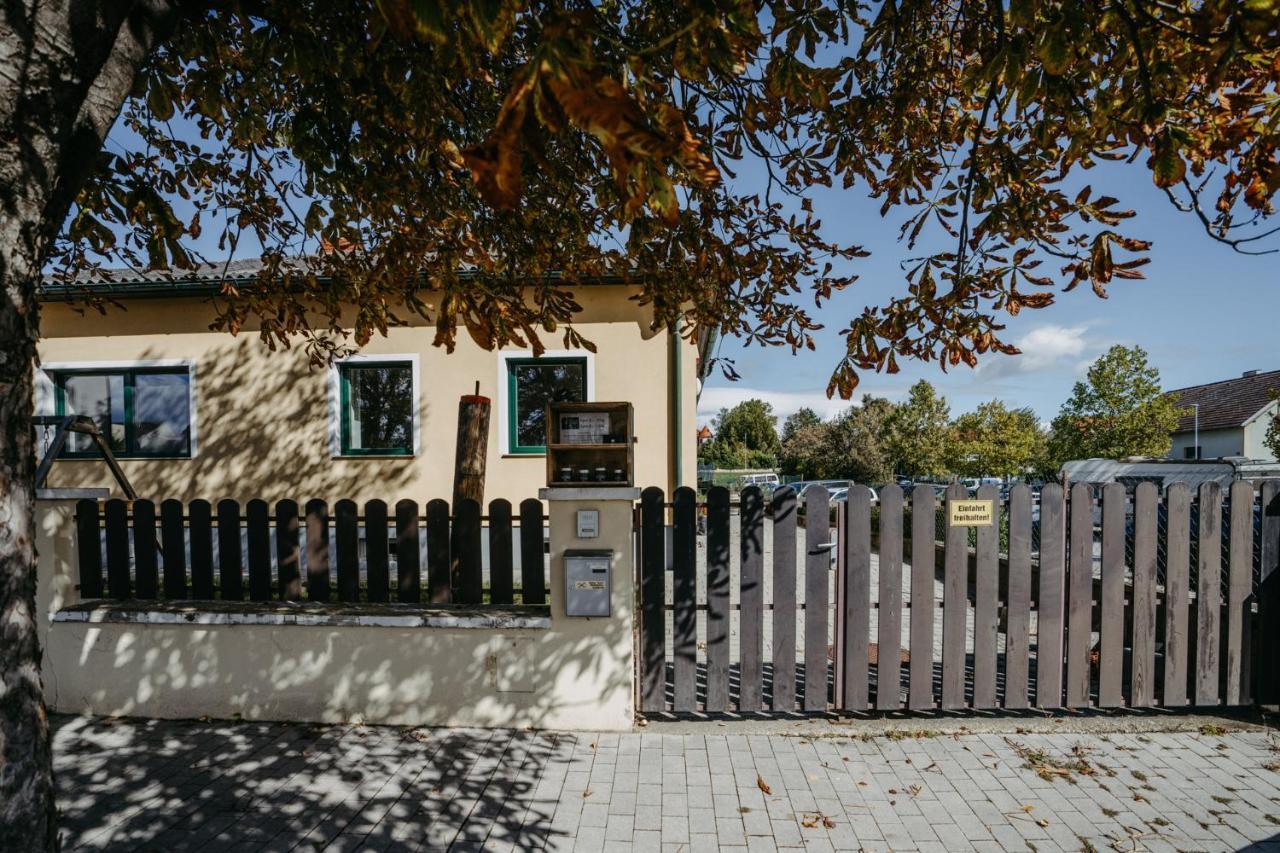 Mareli Neusiedler Stadthaus Neusiedl am See Exteriör bild